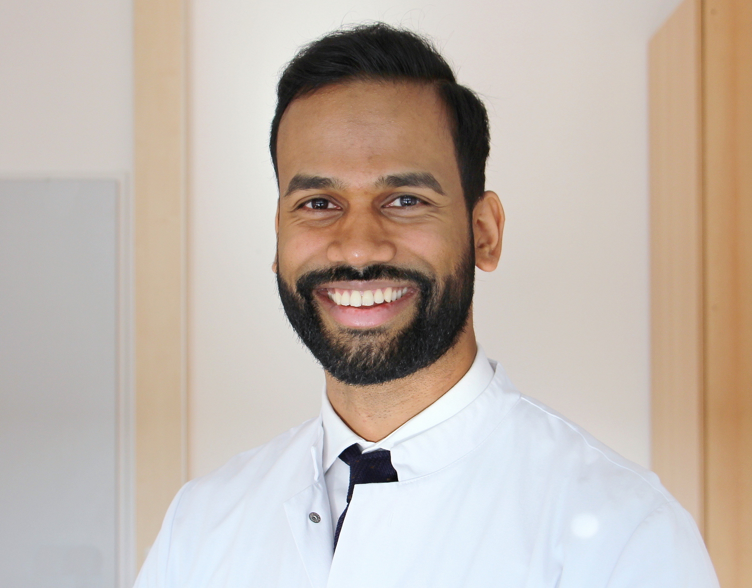 „Den Tagen mehr Leben geben“ – Pirashanna Mahendran leitet das Palliativzentrum im St. Augustinus-Krankenhaus in Düren